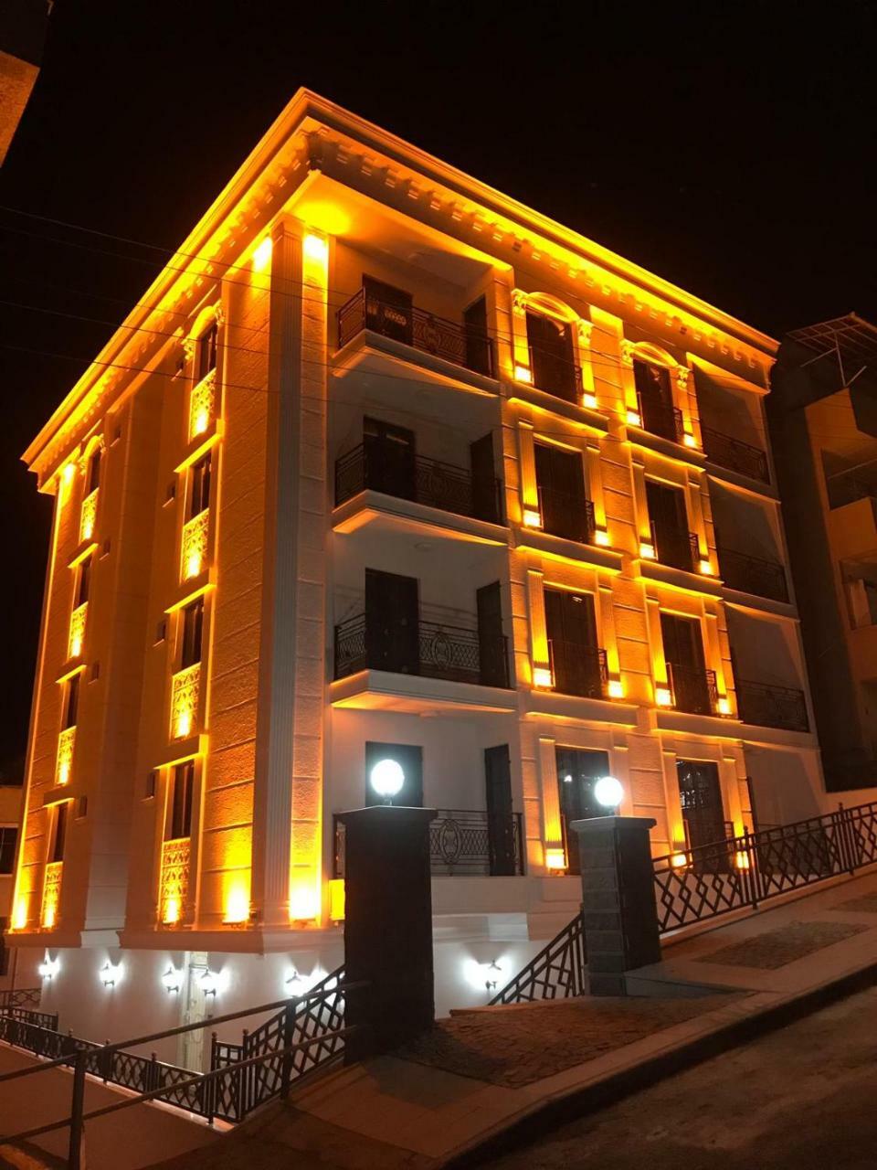 White Golden Suite Hotel Trabzon Extérieur photo